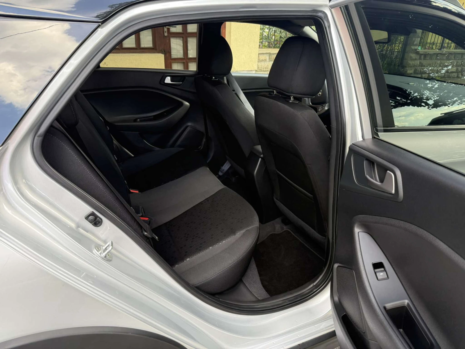 Hyundai I20 Active 1.0 TurboGDi | Mobile.bg   14