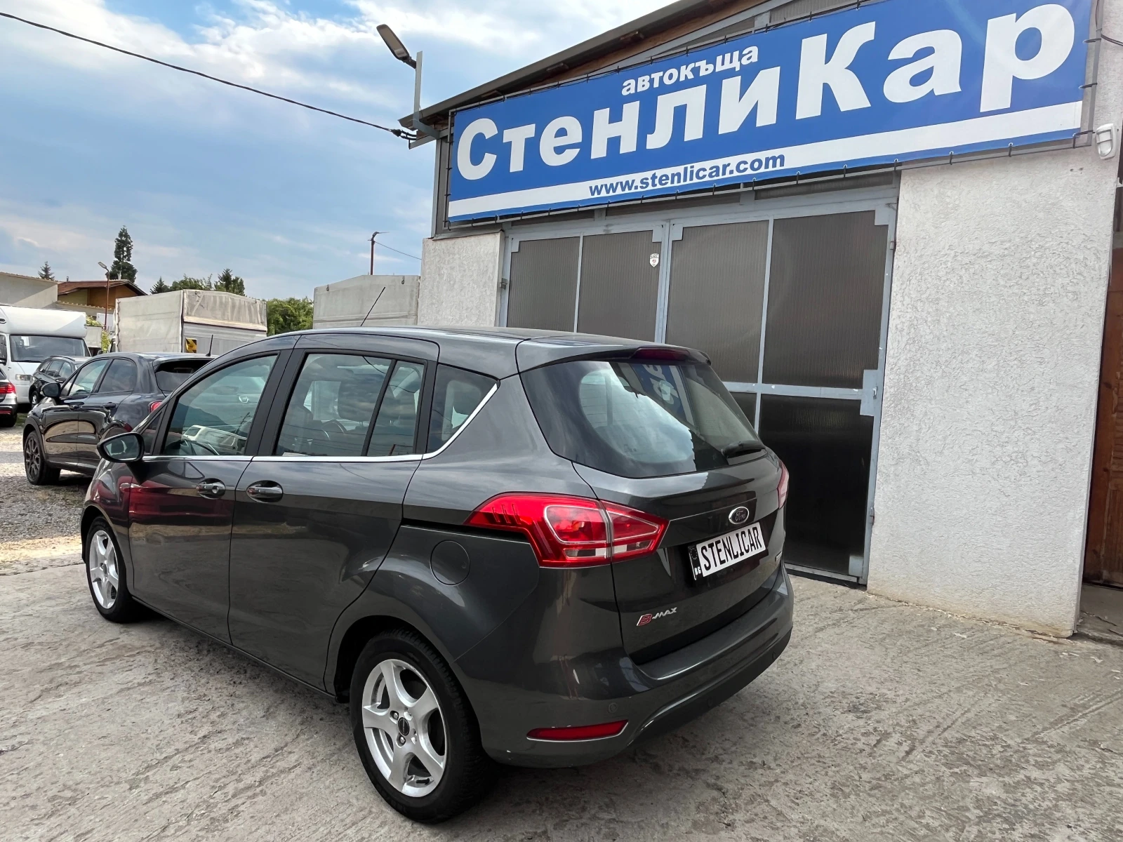 Ford B-Max 1.0i + КЛИМАТИК - изображение 2