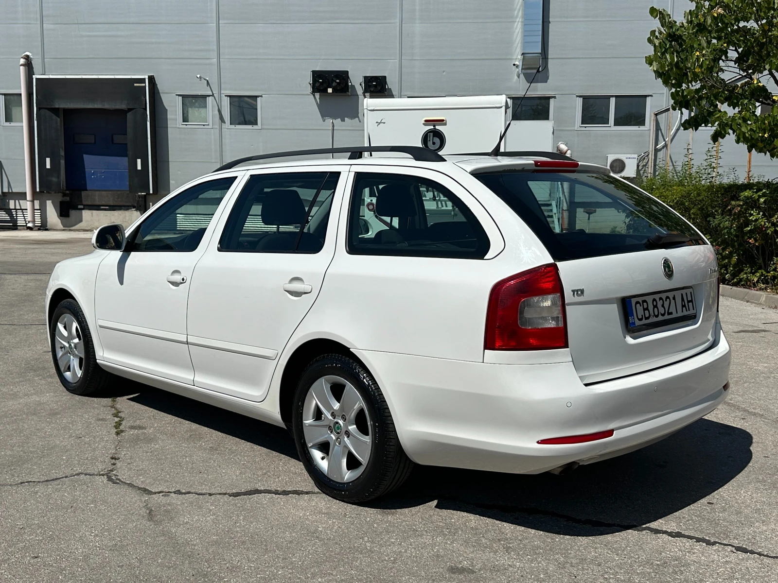 Skoda Octavia 1.6d 105 к.с. - изображение 3