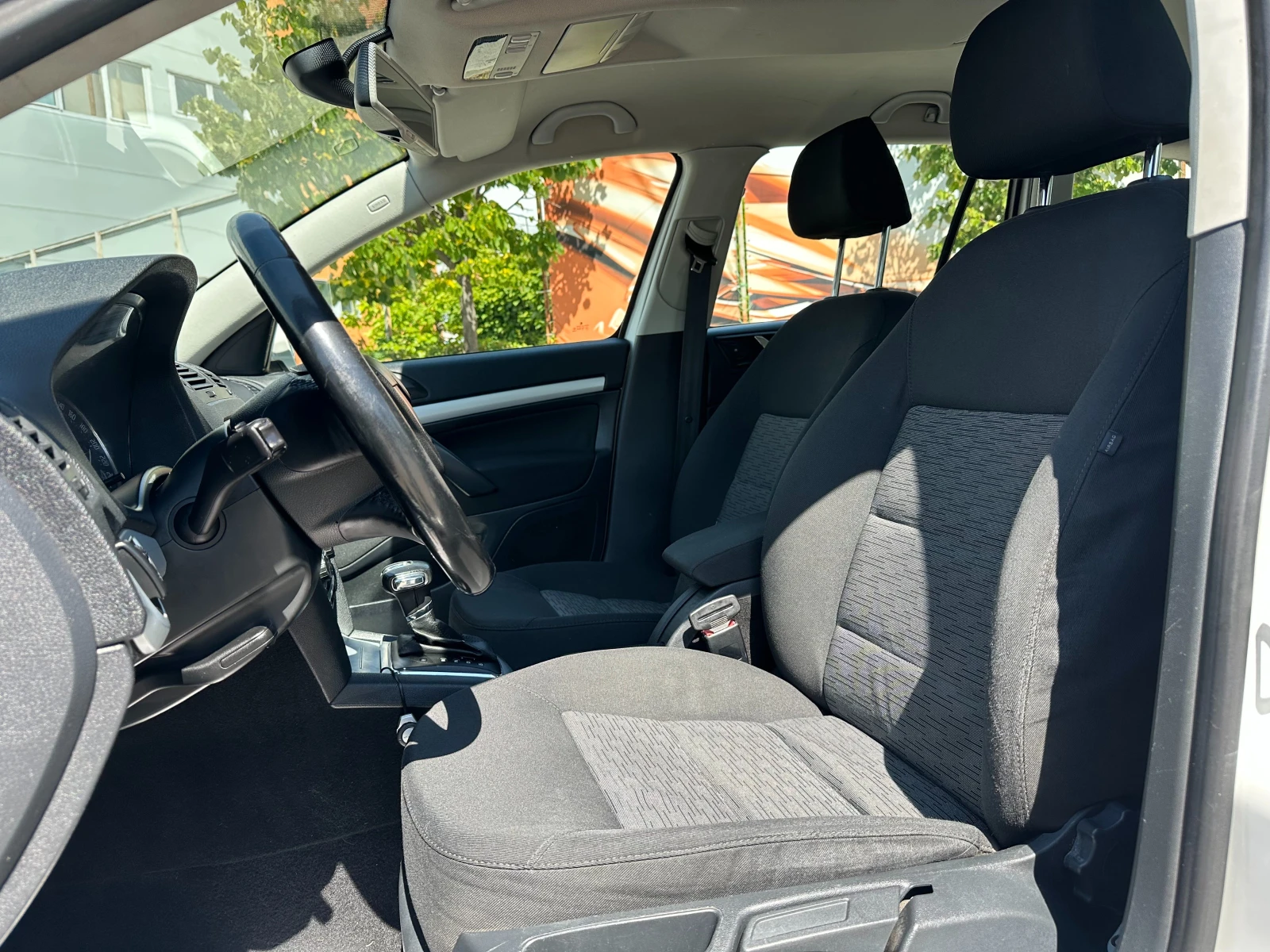 Skoda Octavia 1.6d 105 к.с. - изображение 8