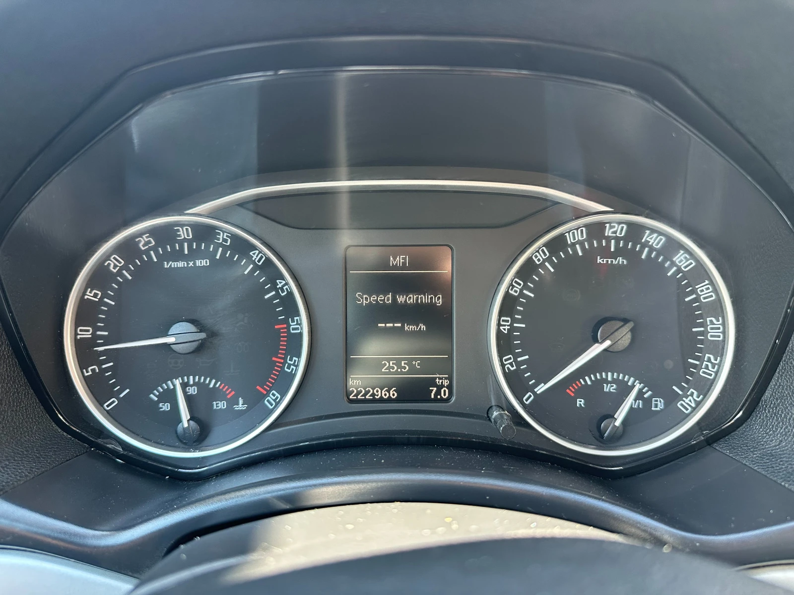 Skoda Octavia 1.6d 105 .. | Mobile.bg   13