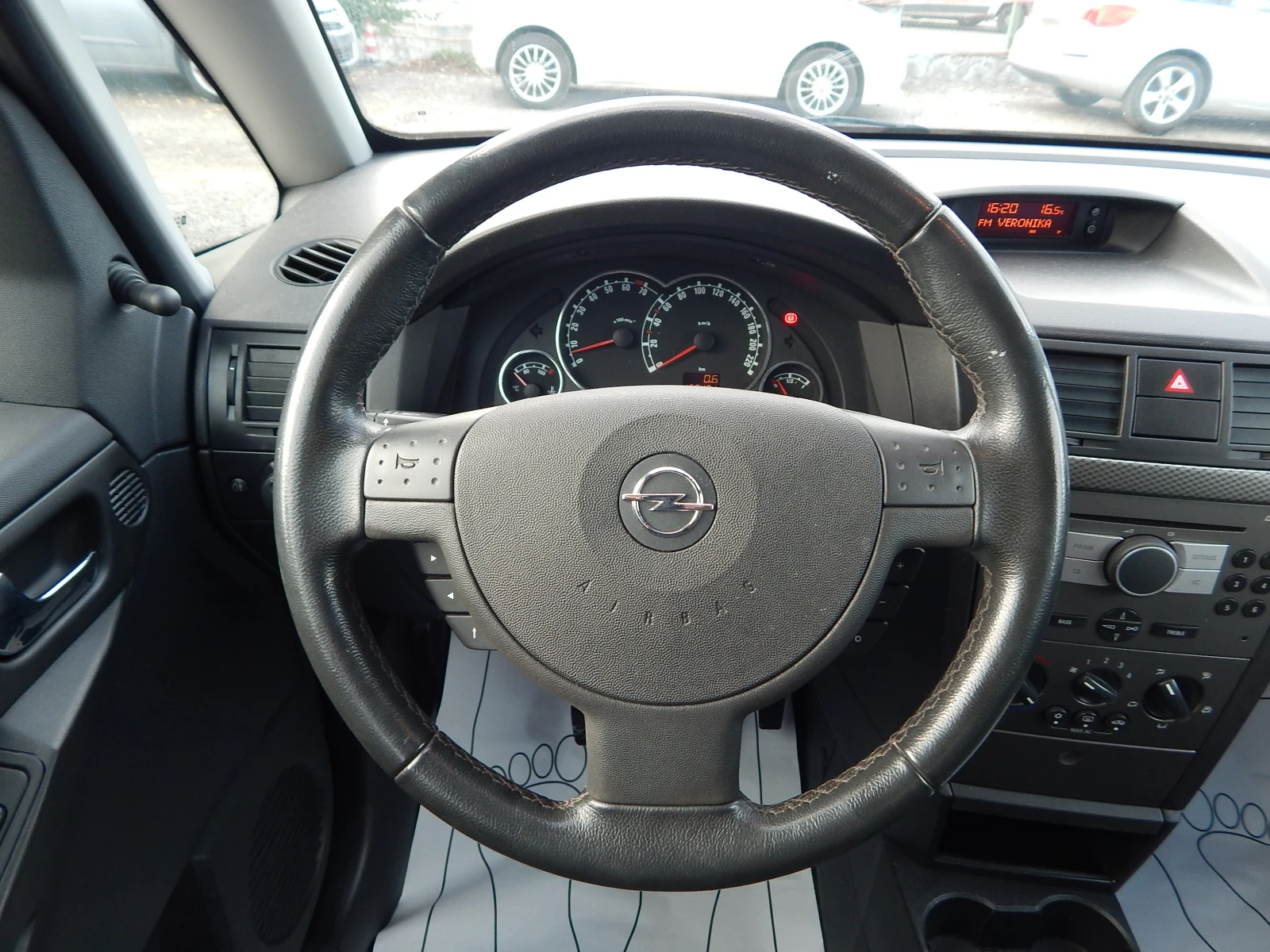 Opel Meriva 1.4i* ПЕРФЕКТНА* FACE LIFT*  | Mobile.bg — изображение 10