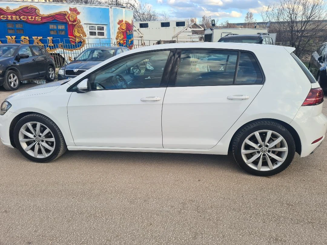 VW Golf 1.6 TDI DSG HIGHLINE - изображение 8