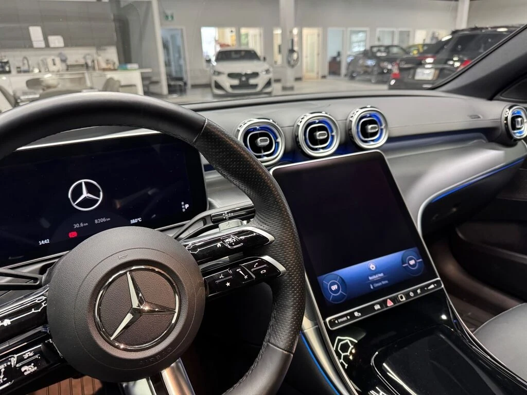 Mercedes-Benz C 300 C 300 4MATIC| AMG С РЕГИСТРАЦИЯ И АВТО КРЕДИТ - изображение 7