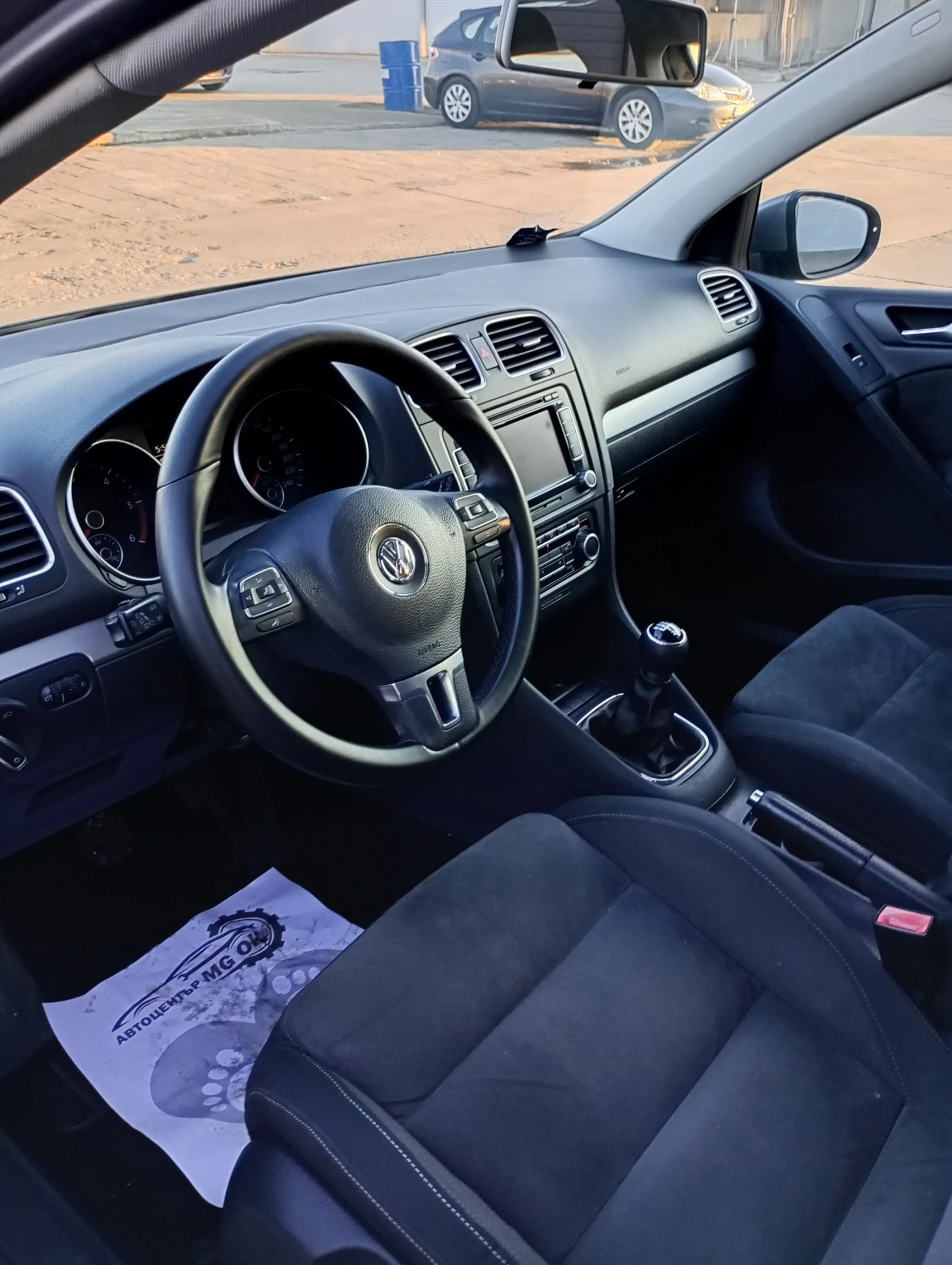 VW Golf Hi line 2.0tdi - изображение 8