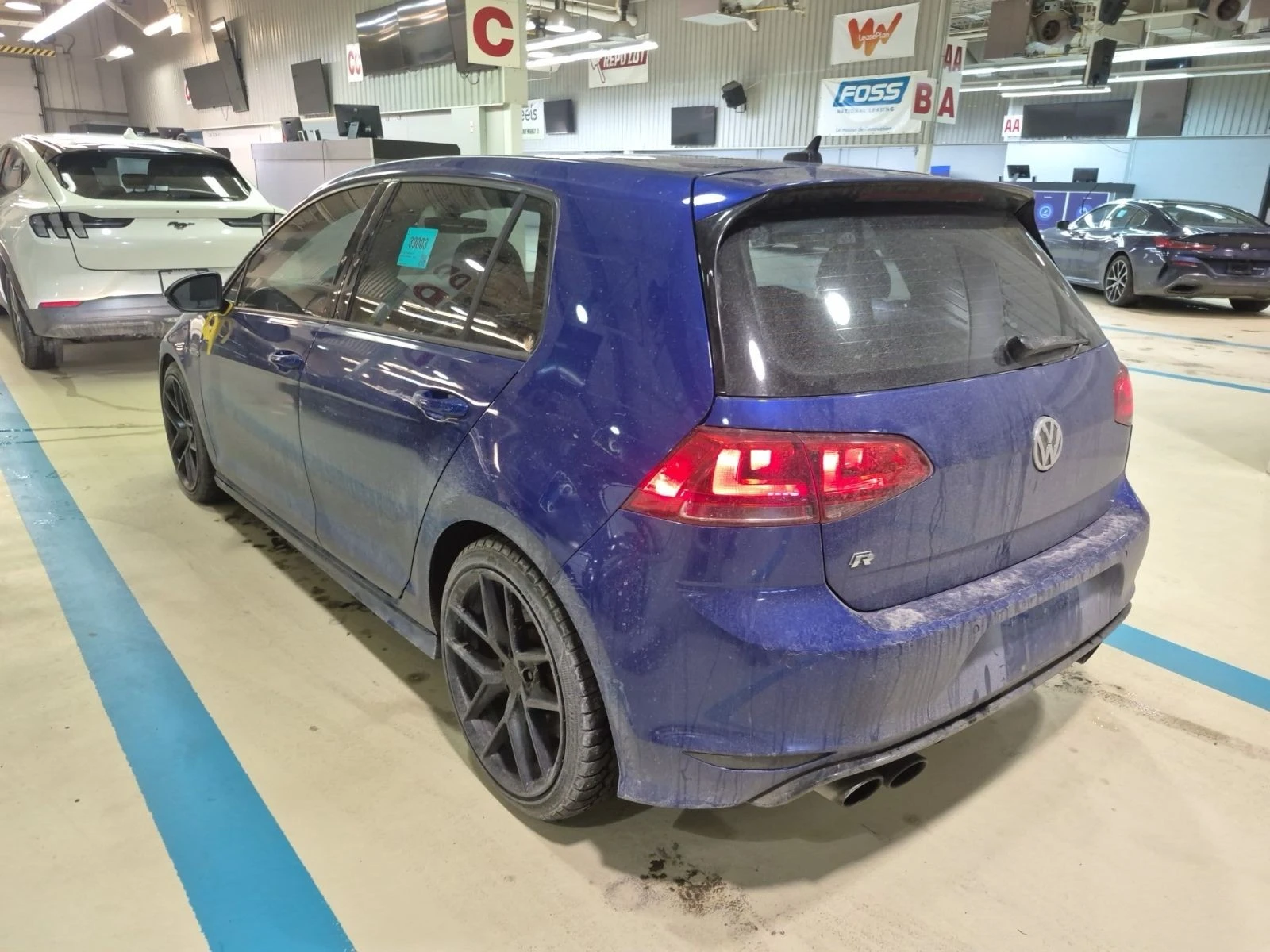 VW Golf R С РЕГИСТРАЦИЯ & АВТО КРЕДИТ , снимка 4 - Автомобили и джипове - 53894739