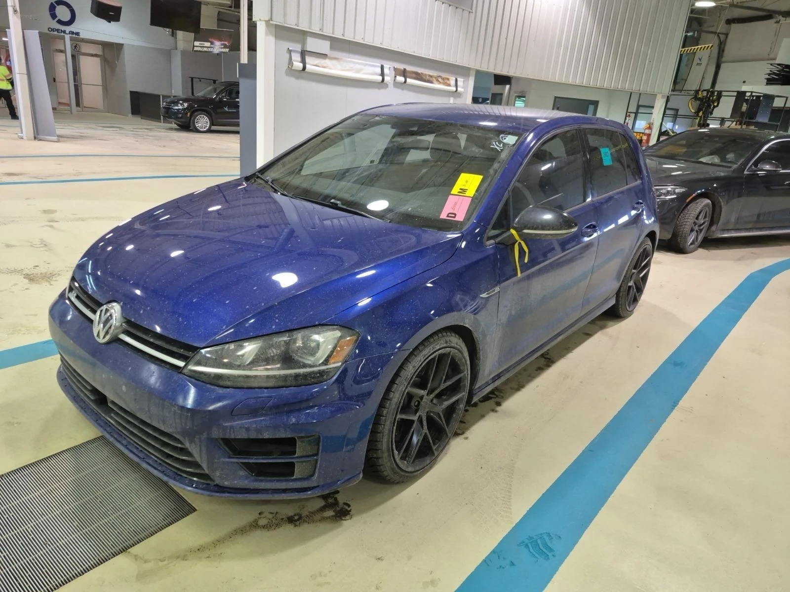 VW Golf R С РЕГИСТРАЦИЯ & АВТО КРЕДИТ 