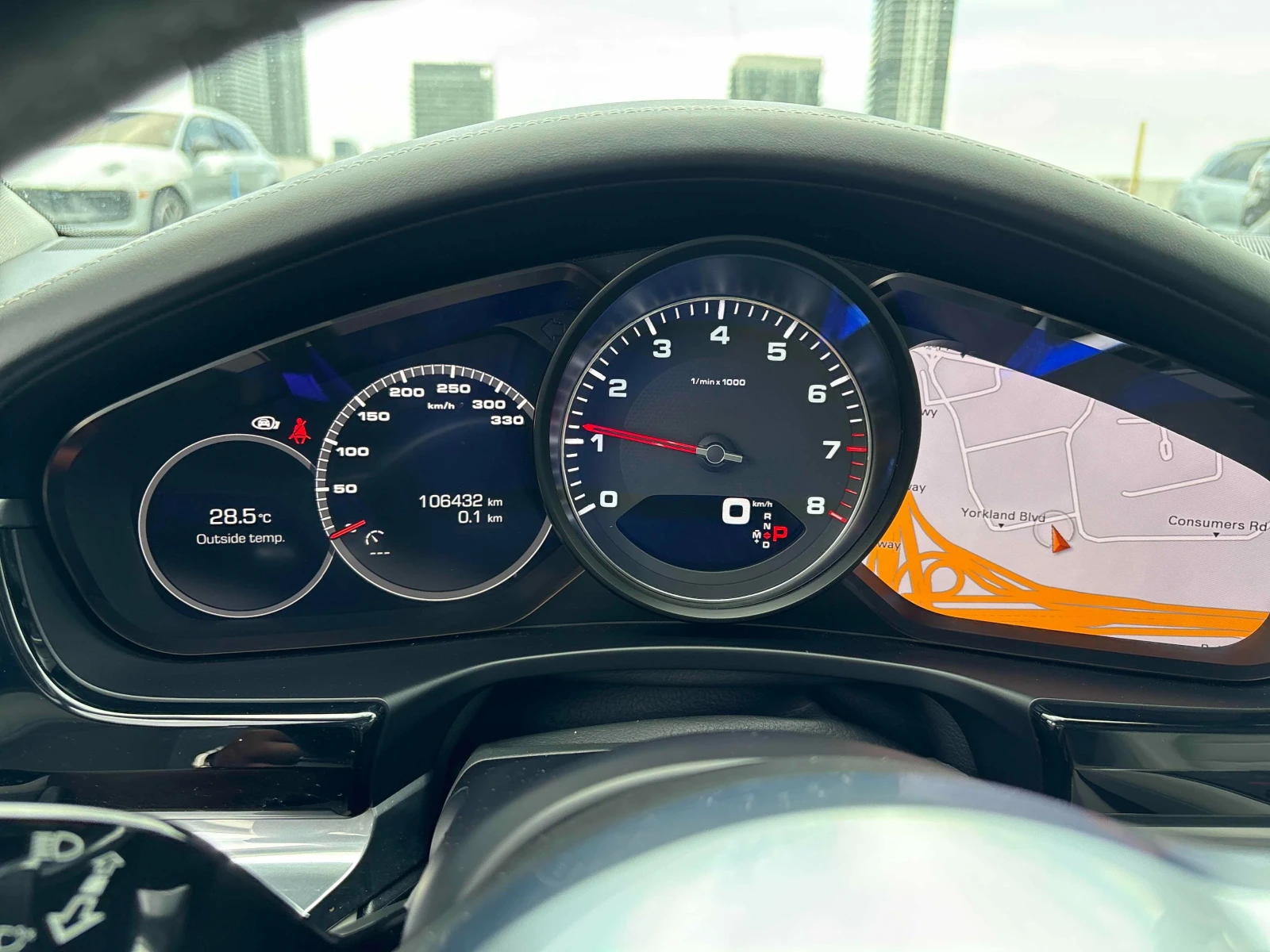 Porsche Panamera Продава се от Порше / Чист доклад без щети / Екстр, снимка 7 - Автомобили и джипове - 54880177