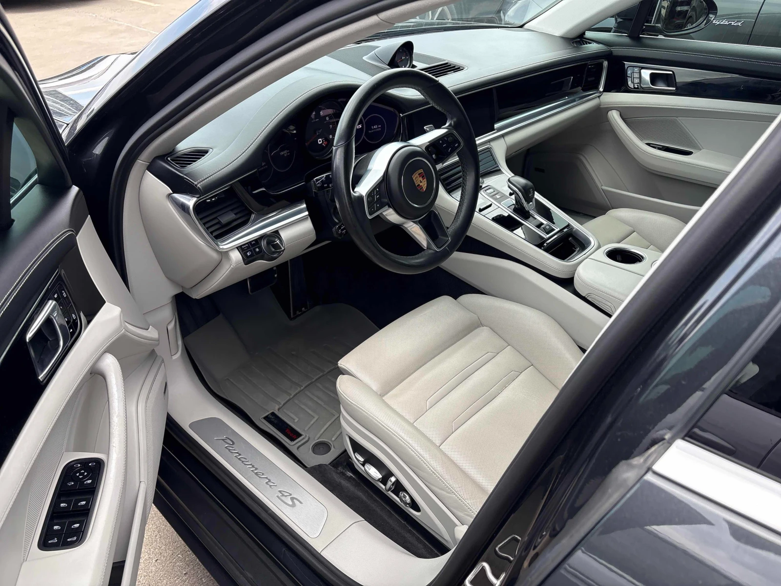 Porsche Panamera Продава се от Порше / Чист доклад без щети / Екстр, снимка 6 - Автомобили и джипове - 54880177