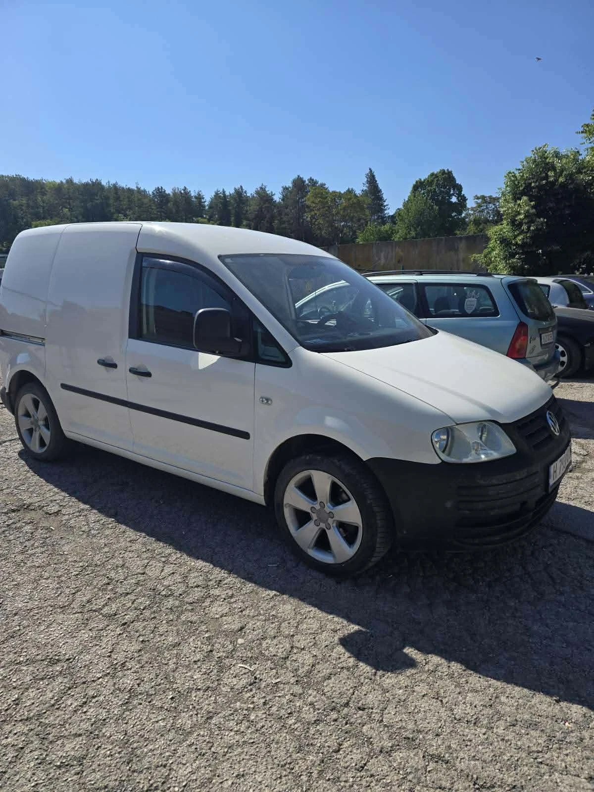 VW Caddy, снимка 3 - Автомобили и джипове - 55013315