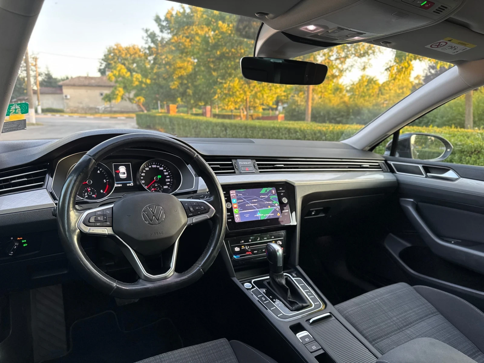 VW Passat FACE 2.0TDI DSG DISTR* LineAssist | Mobile.bg � ����������� 11
