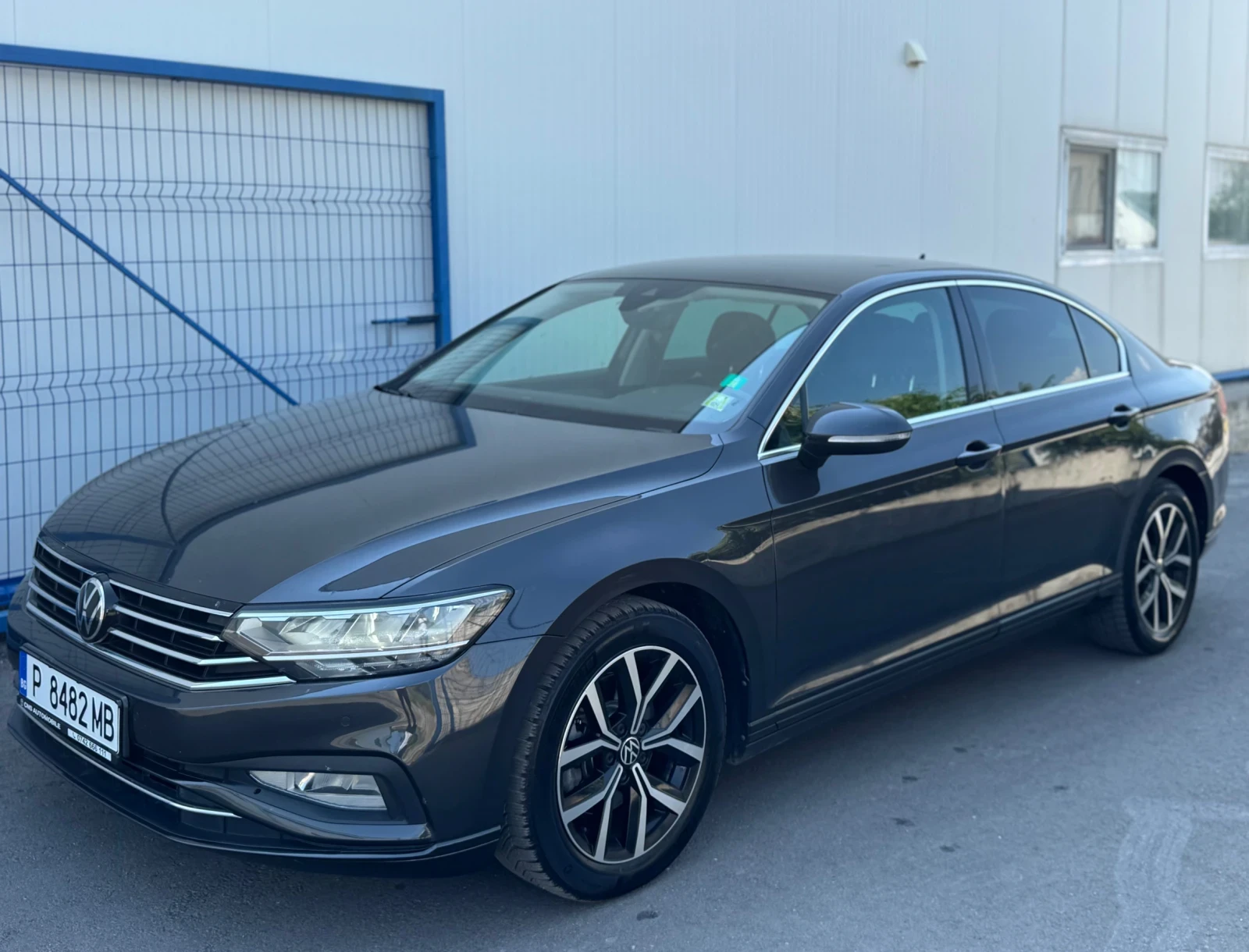 VW Passat FACE 2.0TDI DSG DISTR* LineAssist