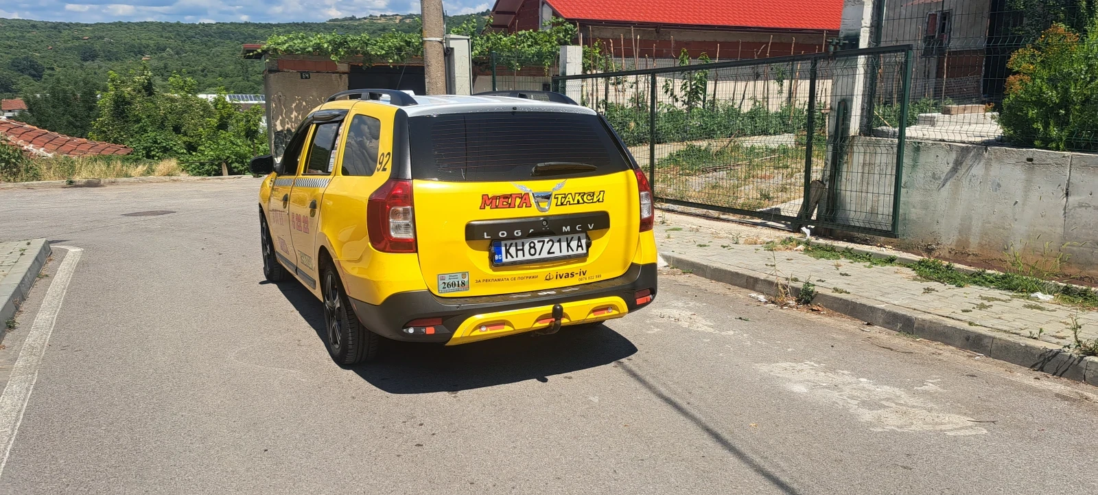 Dacia Logan, снимка 4 - Автомобили и джипове - 55185696