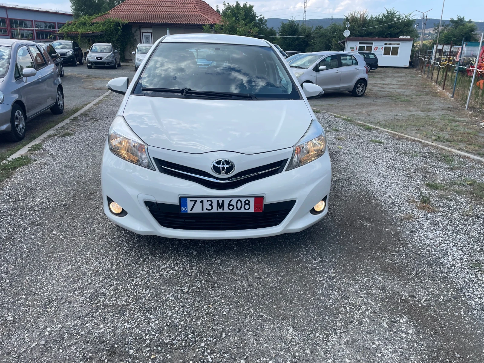 Toyota Yaris 1.4 D4D 90кс, снимка 2 - Автомобили и джипове - 55415845