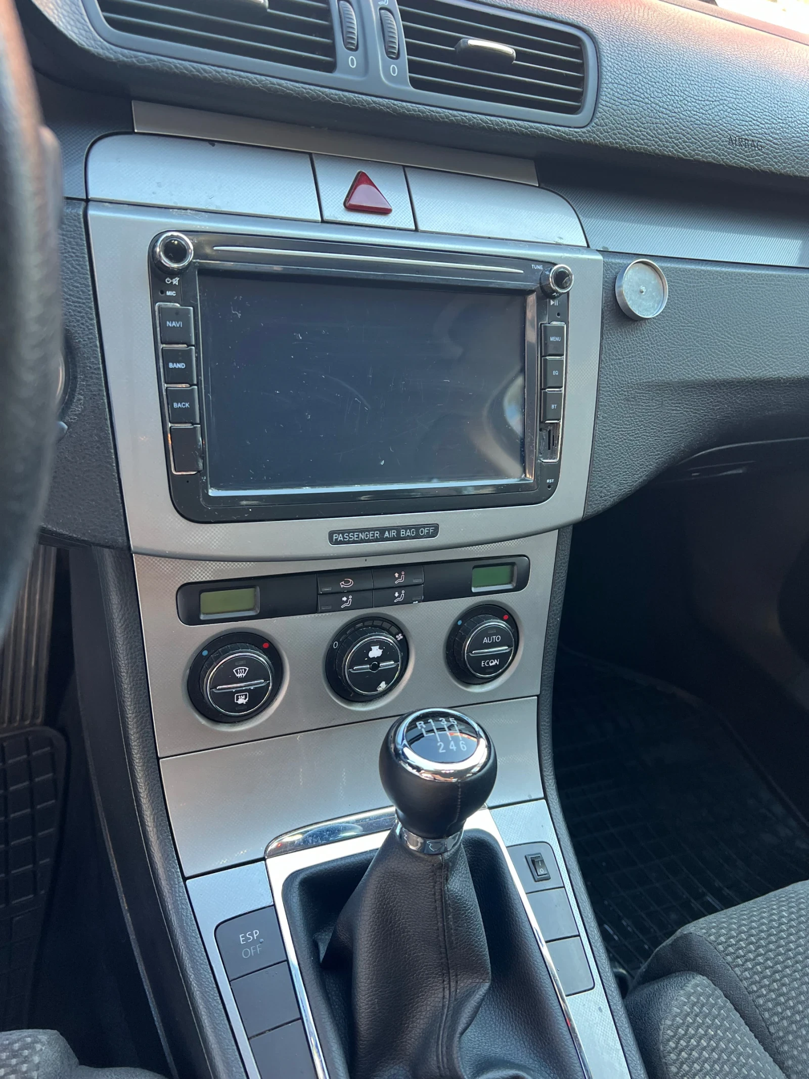VW Passat B6 1.9 TDI, снимка 9 - Автомобили и джипове - 55677708