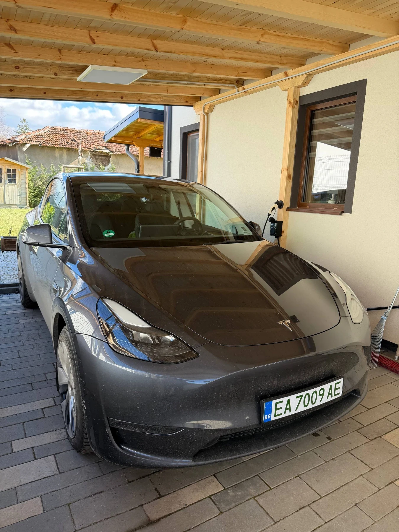 Tesla Model Y Long Range, снимка 2 - Автомобили и джипове - 56447243