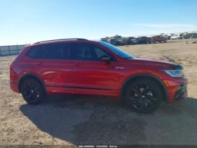 VW Tiguan * R-LINE* КОЖА* ПОДГРЕВ* ПАНОРАМА* , снимка 11