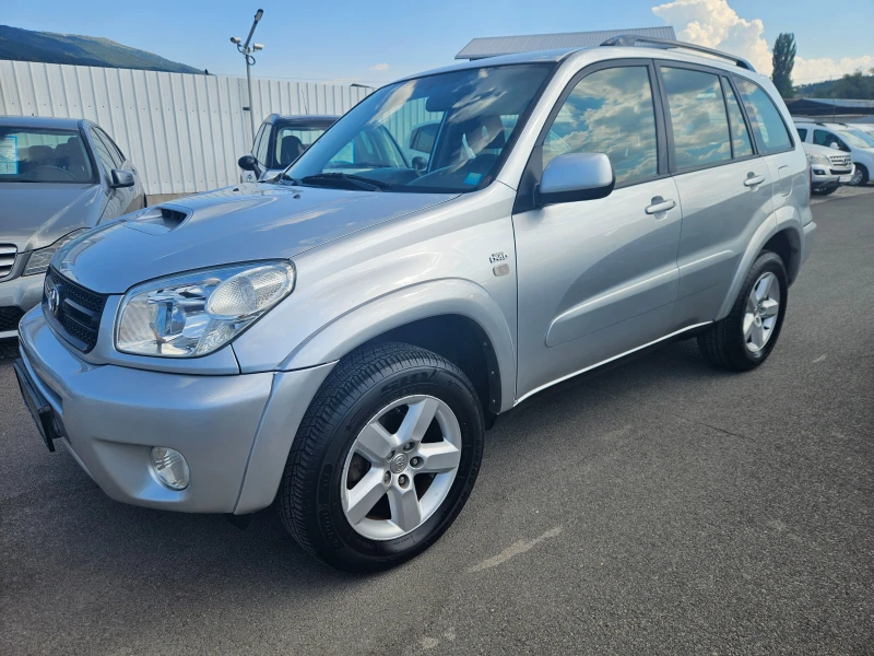 Toyota Rav4 2.0D4D 4X4  , снимка 7 - Автомобили и джипове - 46982383