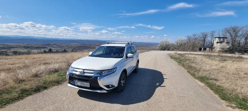 Mitsubishi Outlander, снимка 1 - Автомобили и джипове - 48676989