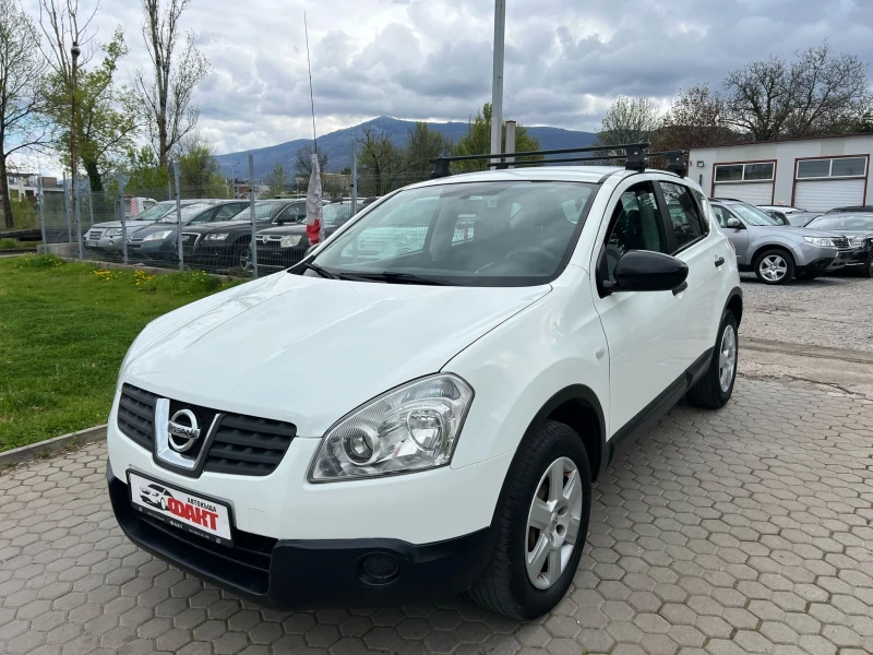 Nissan Qashqai 1.6i/РЕАЛНИ КМ ! ! ! , снимка 1 - Автомобили и джипове - 49965237