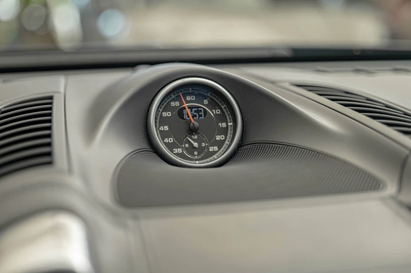 Porsche Cayenne 4.2TDI/PDLS/PCM/Chrono/Sport-Edition/Подгрев, снимка 11 - Автомобили и джипове - 52298281