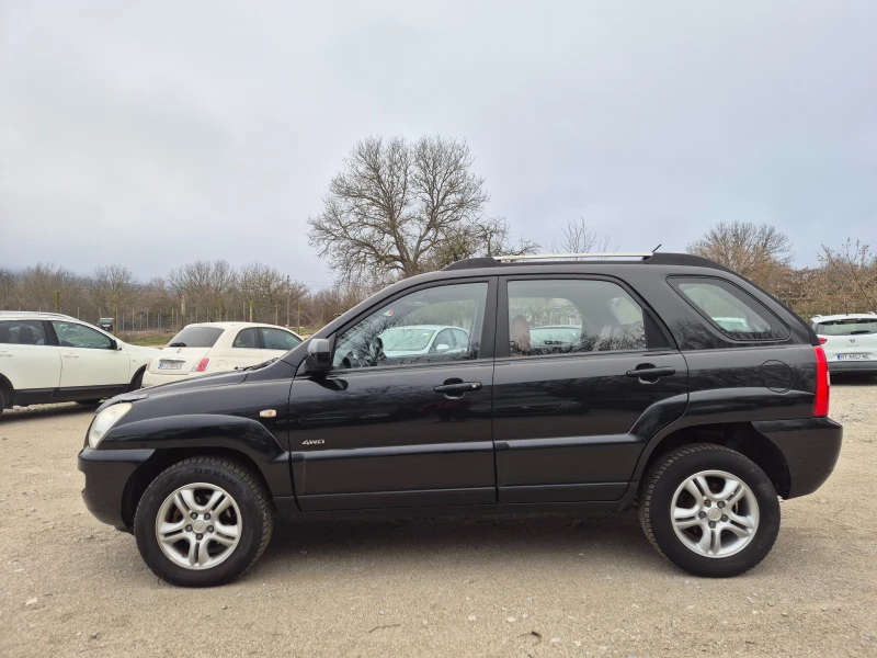 Kia Sportage 2.0/4x4/ADVENTURE, снимка 4 - Автомобили и джипове - 53053039