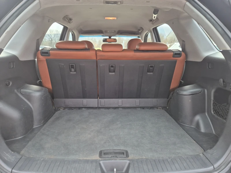 Kia Sportage 2.0/4x4/ADVENTURE, снимка 14 - Автомобили и джипове - 53053039