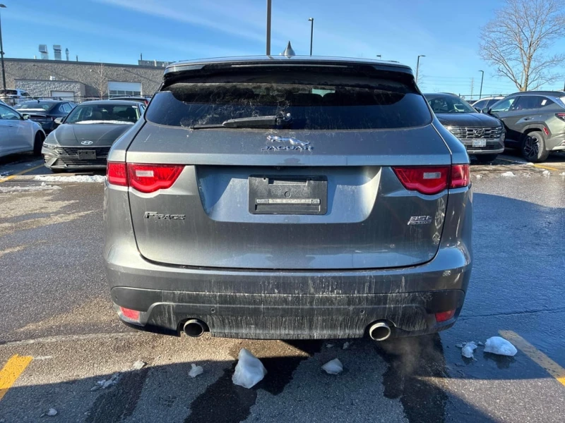 Jaguar F-PACE * Prestige * CARFAX * БЕЗ ПЪРВОНАЧАЛНА ВНОСКА, снимка 4 - Автомобили и джипове - 53264009