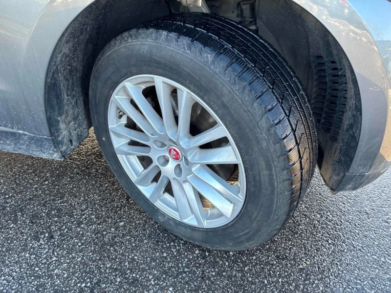 Jaguar F-PACE * Prestige * CARFAX * БЕЗ ПЪРВОНАЧАЛНА ВНОСКА, снимка 7 - Автомобили и джипове - 53264009