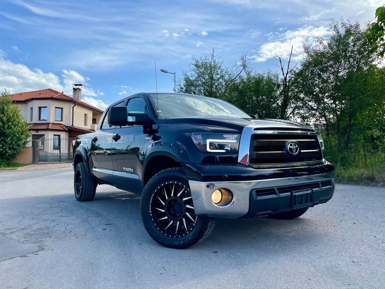 Toyota Tundra Toyota Tundra 5.7 CREW CAP - изображение 7