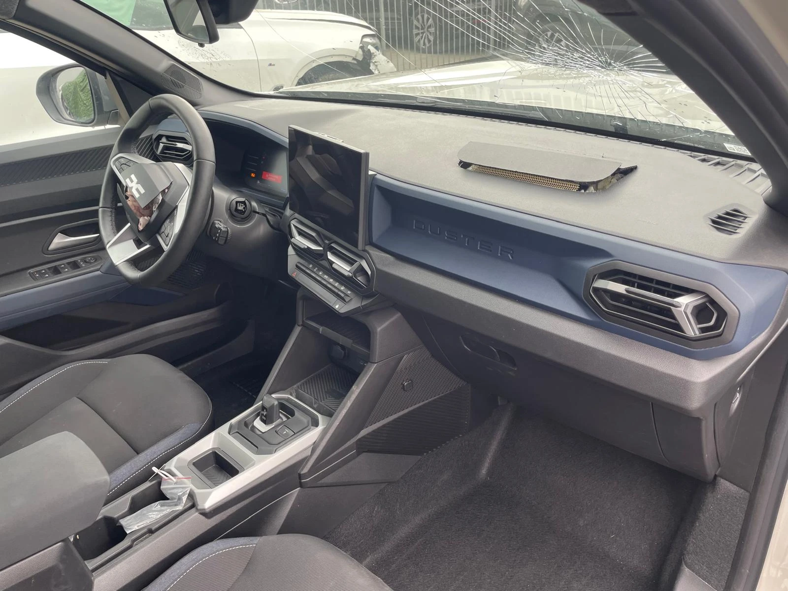 Dacia Duster 1.6 hybrid AUTO | Mobile.bg   14