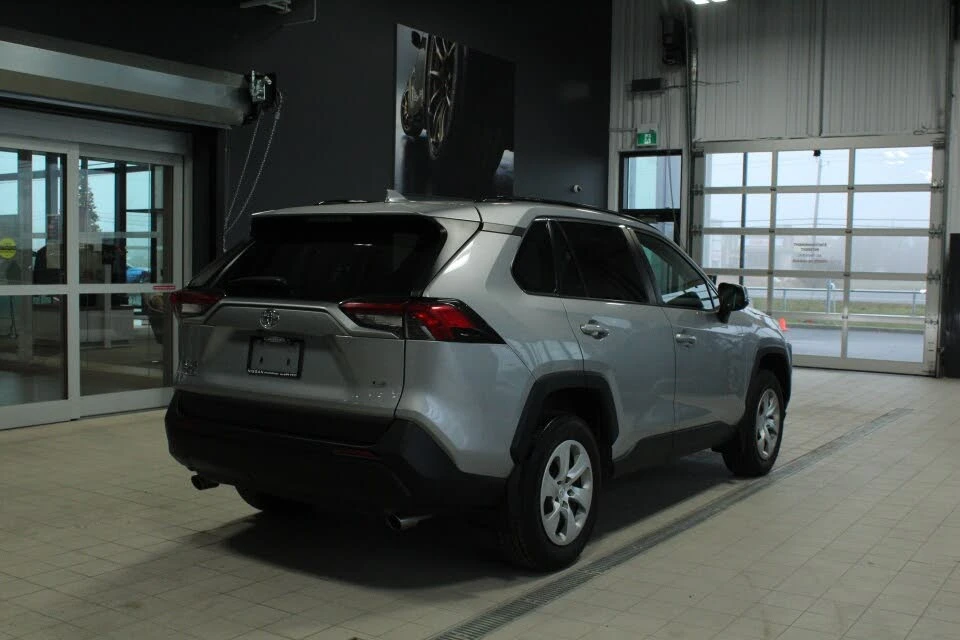 Toyota Rav4 LE* КАМЕРА* ПОДГРЕВ - изображение 5