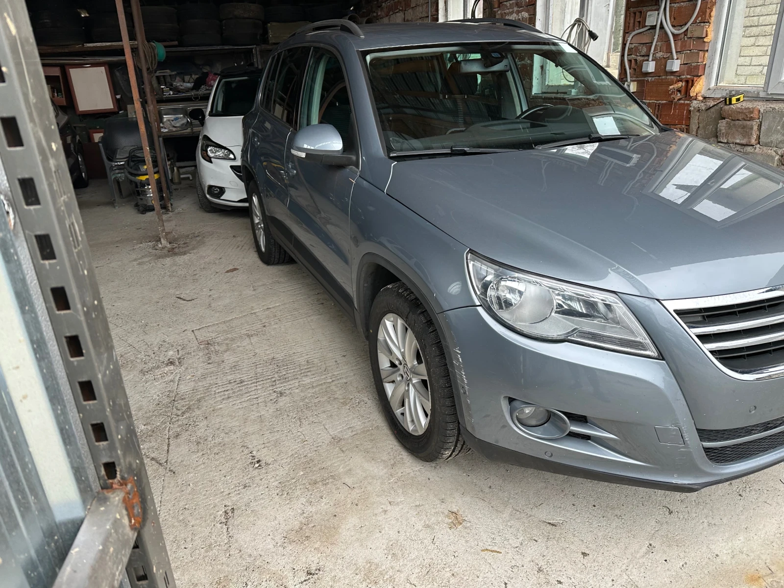 VW Tiguan 4x4 - изображение 2