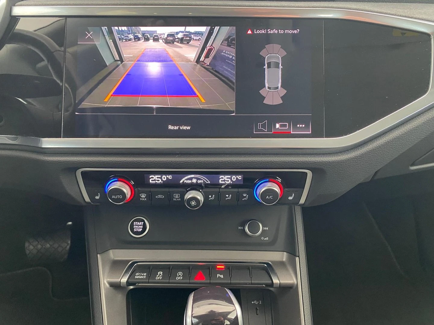 Audi Q3 Advanced 35 TDI quattro | Mobile.bg � ����������� 11