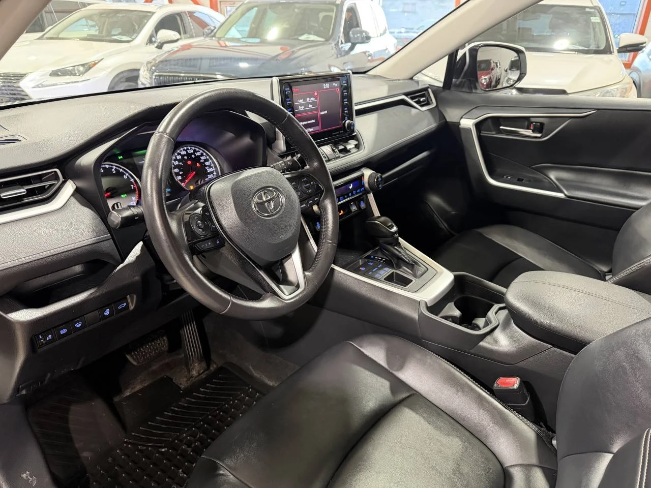 Toyota Rav4 2021| XLE| 2 �����| AWD | Mobile.bg � ����������� 6