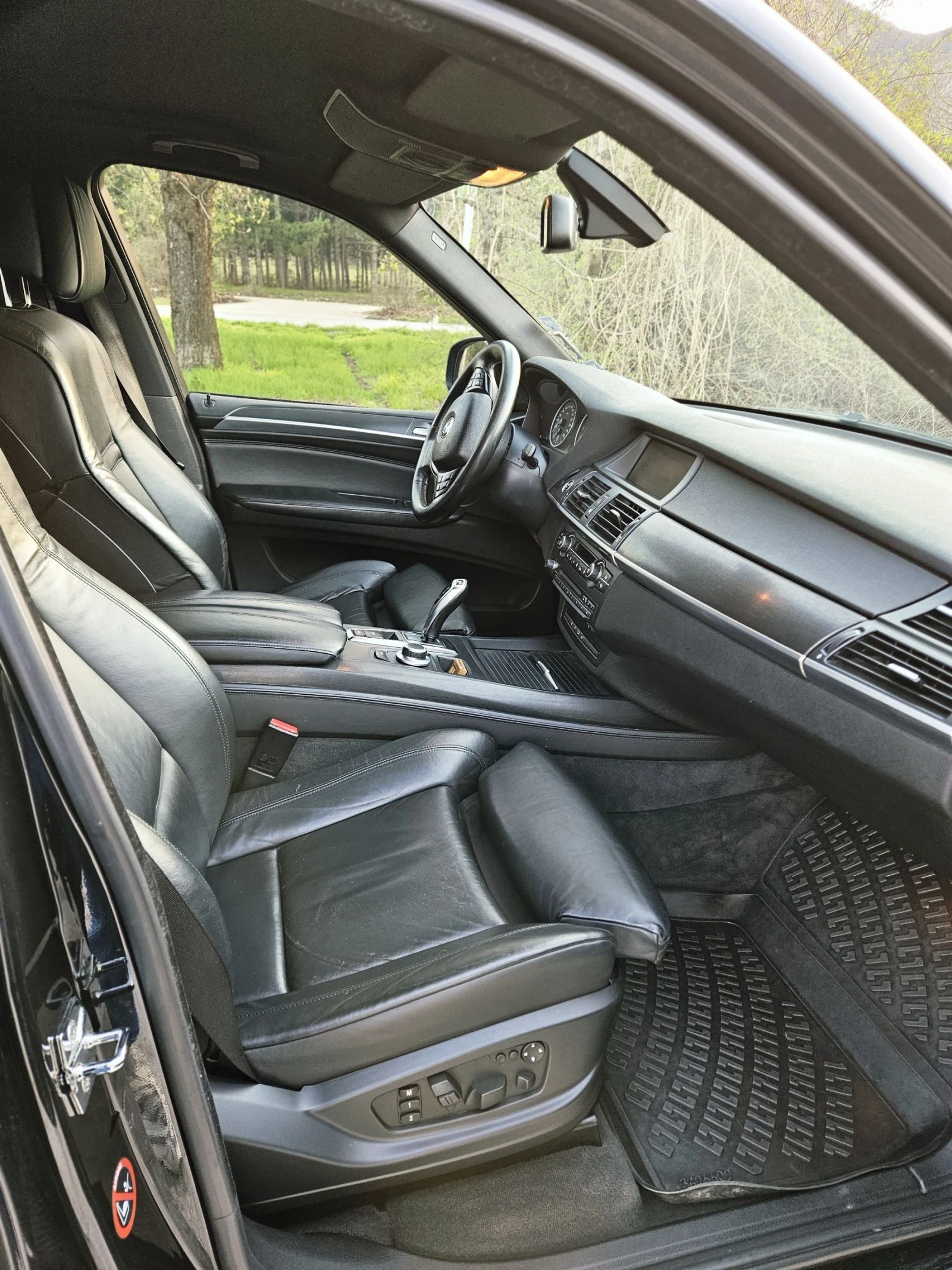 BMW X5 3.0D МНОГО ЗАПАЗЕН АВТОМОБИЛ , снимка 10 - Автомобили и джипове - 54101962