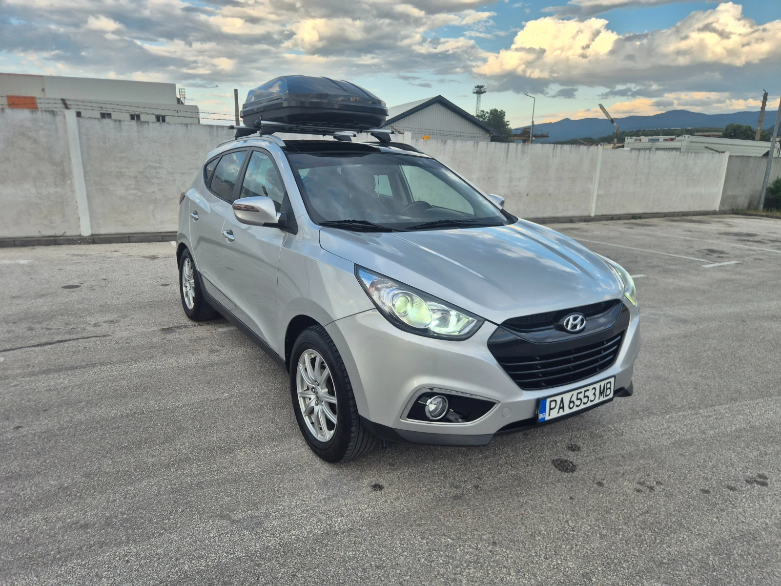 Hyundai IX35 115K km. KEYLESS/АГУ