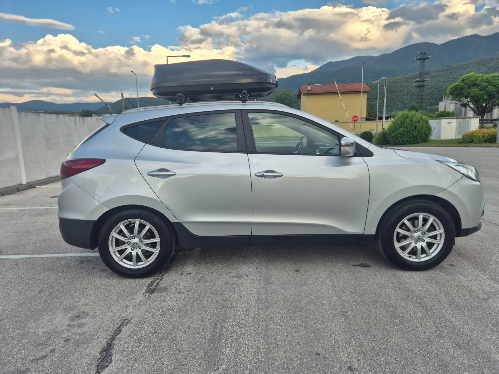 Hyundai IX35 115K km. KEYLESS/АГУ, снимка 5 - Автомобили и джипове - 54754871
