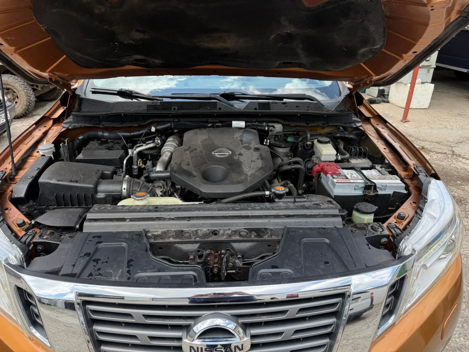 Nissan Navara NP300, снимка 10 - Автомобили и джипове - 54955678
