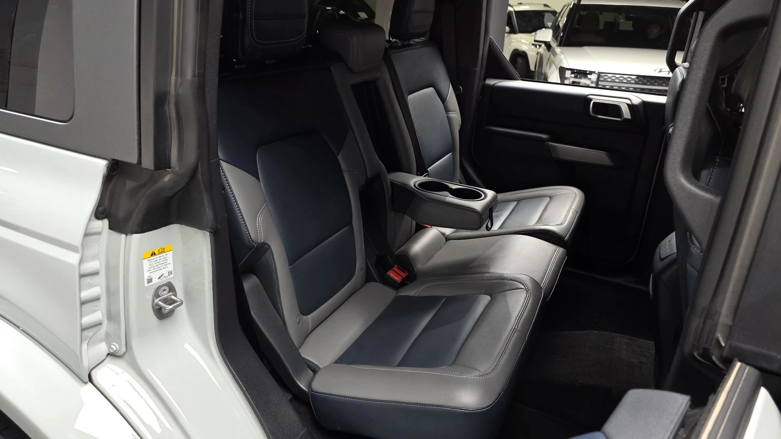 Ford Bronco 2.7* 360* KEYLESS* ПОДГРЕВ ВОЛАН* КРАЙНА ЦЕНА, снимка 12 - Автомобили и джипове - 55324880