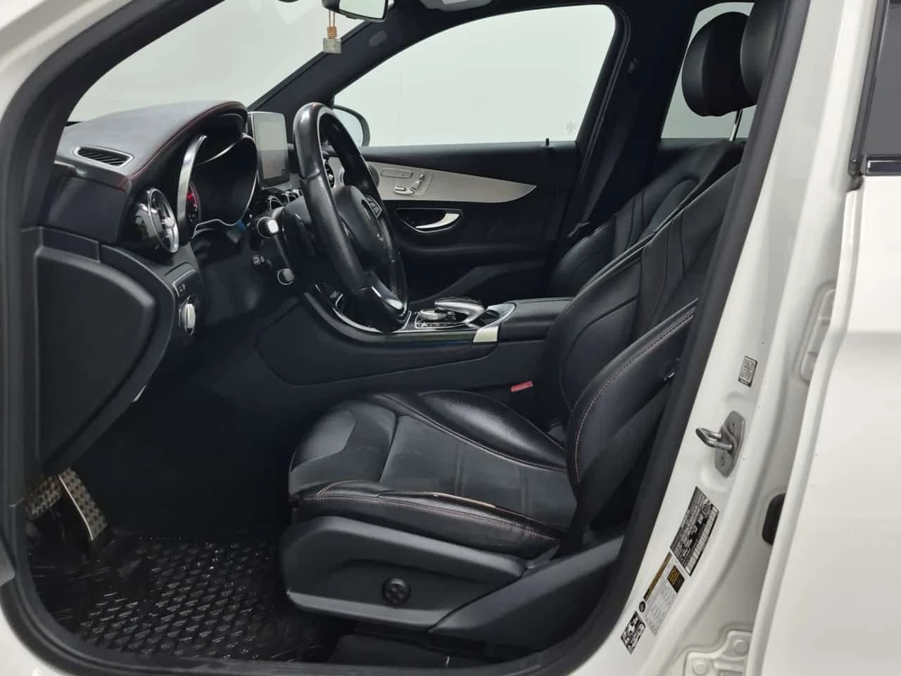 Mercedes-Benz GLC 43 AMG CARFAX/360 КАМ/ПОДГРЕВ/BURMASTER/, снимка 5 - Автомобили и джипове - 55708771
