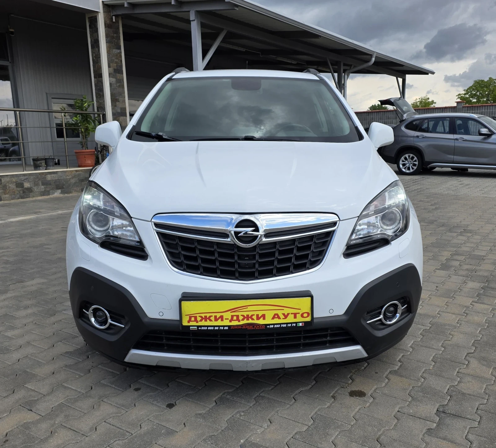 Opel Mokka 1.7CDTI, снимка 2 - Автомобили и джипове - 55878257
