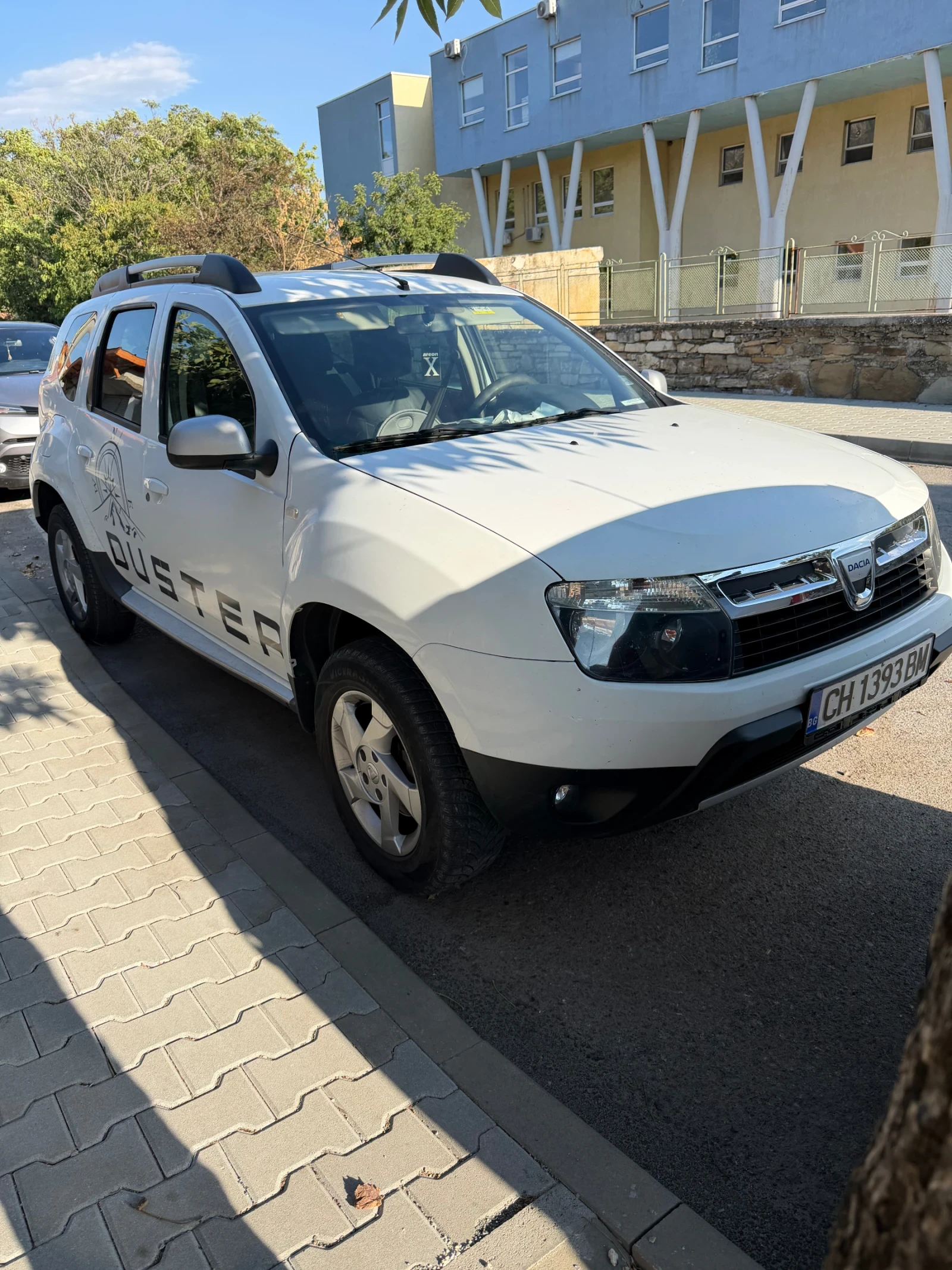 Dacia Duster Dacia Duster 4x4, снимка 6 - Автомобили и джипове - 55970259