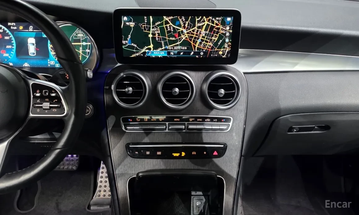 Mercedes-Benz GLC 300 | AMG LINE | 4MATIC , снимка 7 - Автомобили и джипове - 55970823