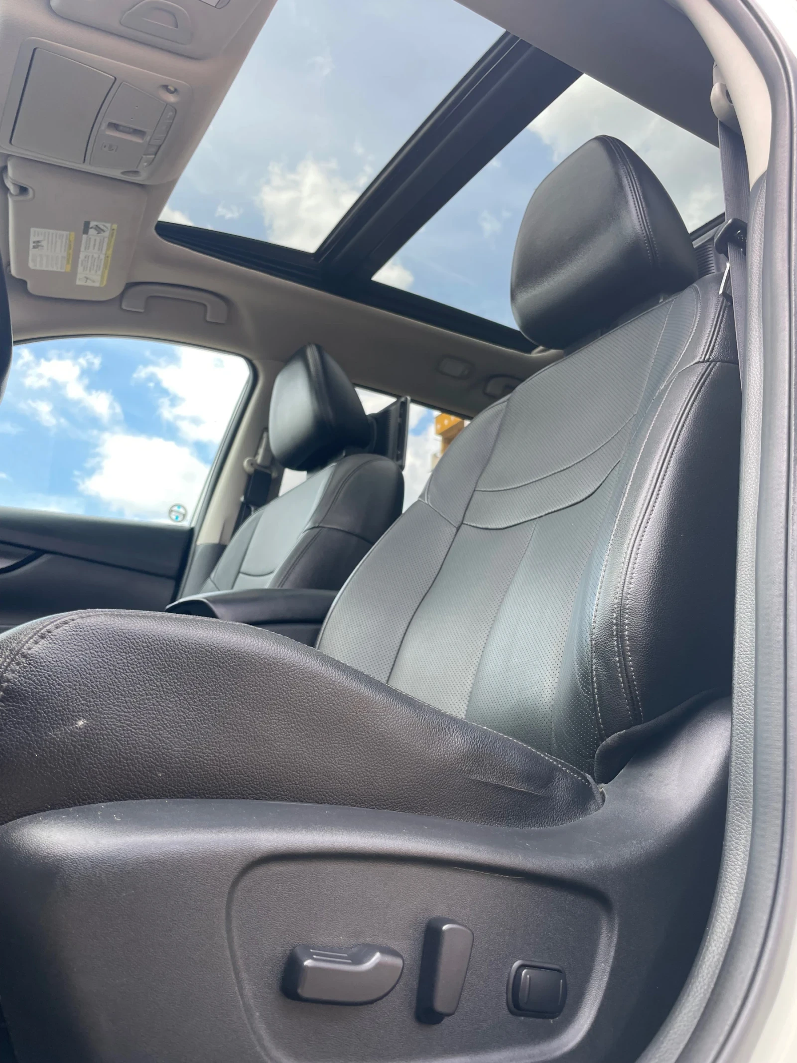 Nissan Rogue 2.5i-4x4-AVTOM/FULL-DISTRONIC-PANORAMA-360 KAMERA-, снимка 10 - Автомобили и джипове - 56082798