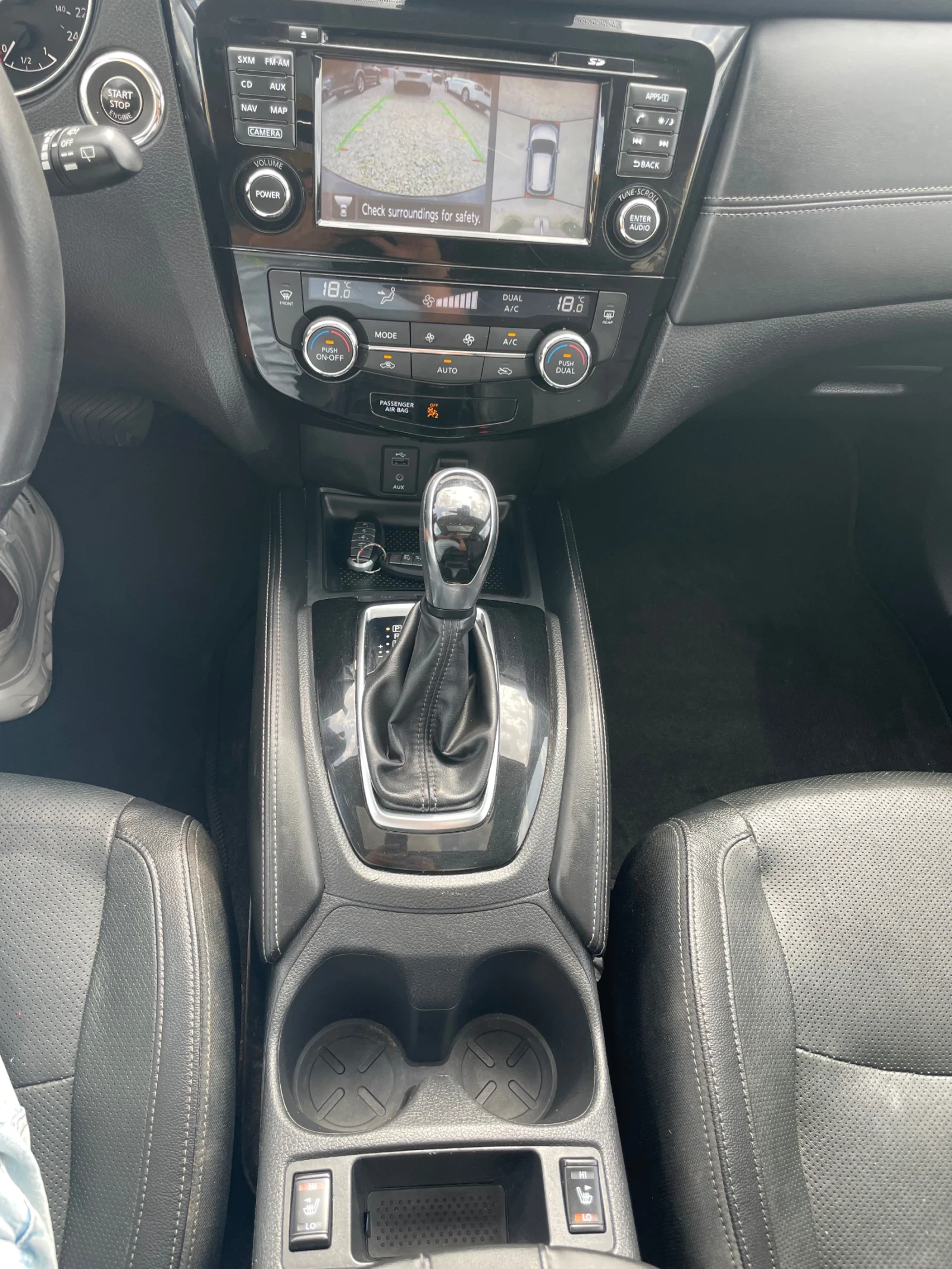 Nissan Rogue 2.5i-4x4-AVTOM/FULL-DISTRONIC-PANORAMA-360 KAMERA-, снимка 12 - Автомобили и джипове - 56082798