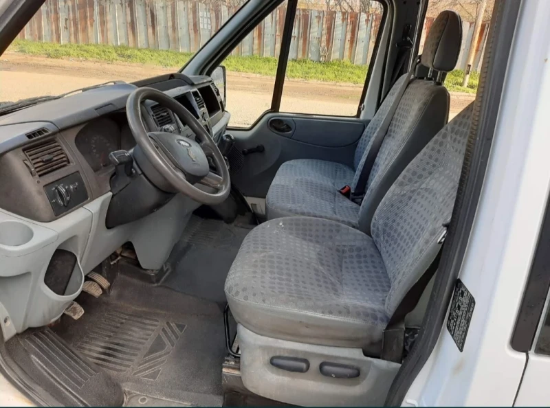 Ford Transit 2.2 TDCI 110p.h, снимка 4 - Бусове и автобуси - 48860212