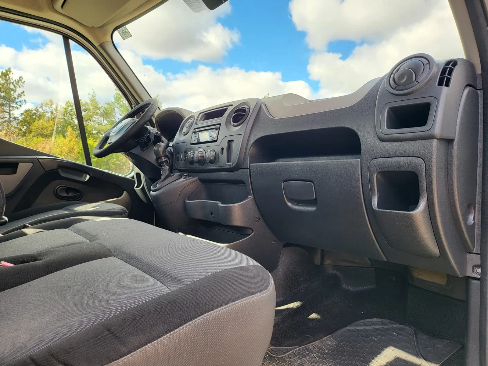 Renault Master 2.3   165 к.с, снимка 6 - Бусове и автобуси - 56548738