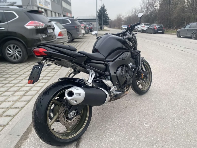 Yamaha FZ1 2009 год, снимка 9 - Мотоциклети и мототехника - 53180915