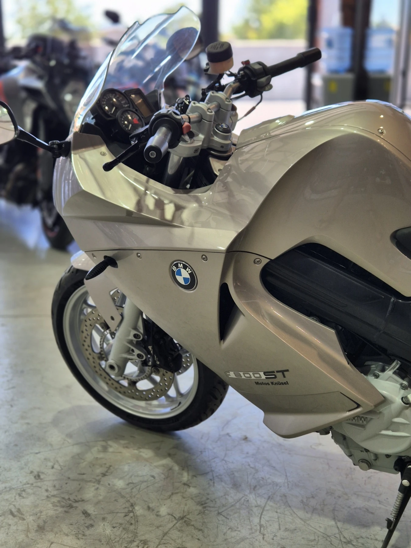 BMW F 800ST ABS СЕРВИЗНА ИСТОРИЯ Нов внос от ШВЕЙЦАРИЯ!, снимка 12 - Мотоциклети и мототехника - 55750218
